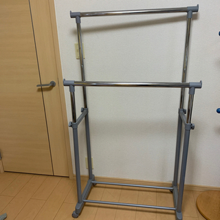 ハンガーラック