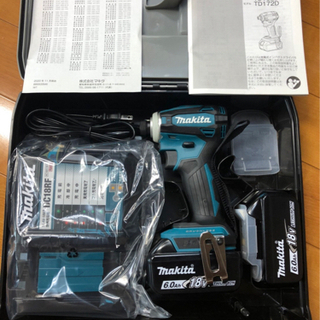 【最後の一台！】新品未使用品マキタ　インパクトドライバー　mak...