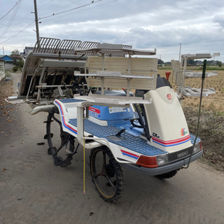 田植え機　農業機械　5条　機械　コンバイン　トラクター