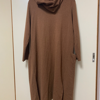 カーディガン　コーディガン　茶色　ブラウンの画像