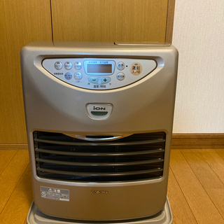 コロナ　石油ファンヒーター　2003年製