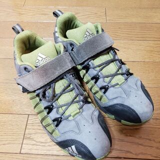 歩ける ビンディングシューズ　アディダス