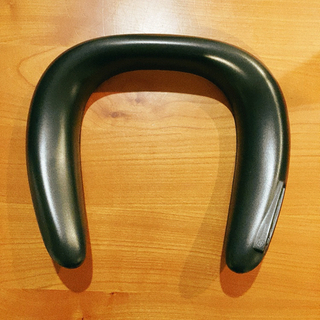 スリーコインズネックスピーカーの画像