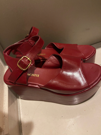 厚底フラットサンダル　23.5cm程度　Mサイズ　低身長さん　ライブなどオススメ