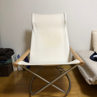 ニーチェア　ロッキングチェアの画像