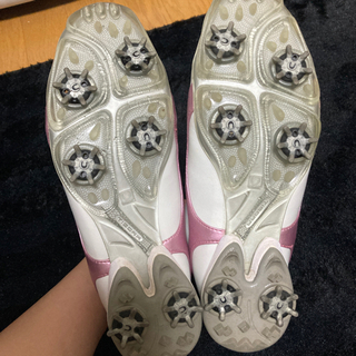 ゴルフシューズの画像