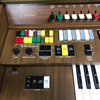 ヤマハのエレクトーンC-200です。の画像