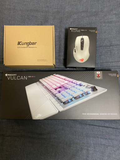 ゲーミングPC周辺機器(キーボード、マウス、マイク)