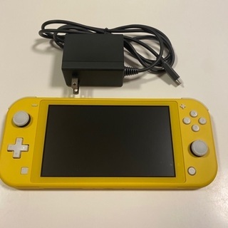 新古品　ニンテンドースイッチライト②　イエロー