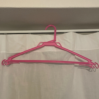ピンク ハンガー  18本 ※バラ売り可 ※無料
