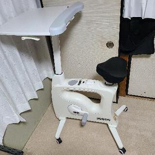 フィットネスバイク　スタンディングデスクの画像
