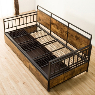 ニトリのベッド　マットレス付きの画像