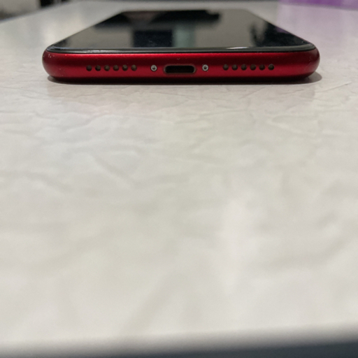 激安セールiPhone xrレッド128G本体のみ