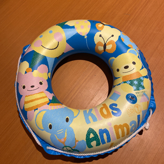 浮き輪　60cm  青　紐付き