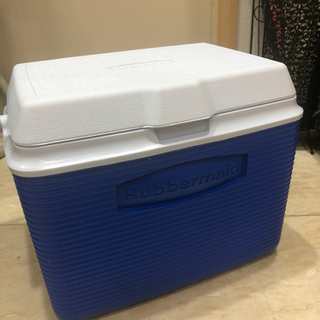 未使用クーラーボックス　Rubbermaid USA製
