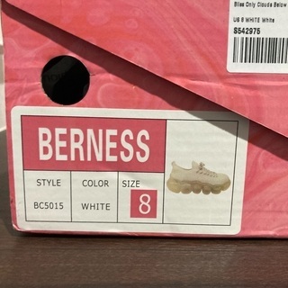 ドールズキルのスニーカー　¥12,000の画像