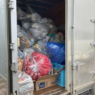 実家全処分・遺品整理・ゴミ屋敷でお困りなら不用品回収すたーとらいん − 兵庫県