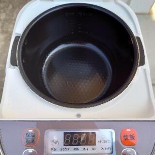 炊飯器６合炊き(中古、美品)お取り引き完了しました！の画像