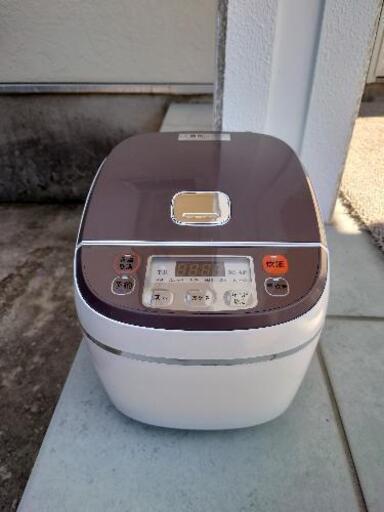 炊飯器６合炊き(中古、美品)お取り引き完了しました！