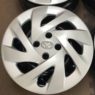 T08250921【新車外し？ 美品】トヨタ アクア 純正 スチール 15in 5.5J +45 PCD100 4本 カローラ フィールダー アクシオ 車検用にもの画像