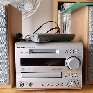 ミニコンポ　ONKYO　FR-X7 とスピーカー　D-SX7