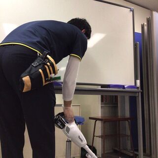 【時給1,500円　豊洲駅徒歩10分（枝川）】《週1日1ｈ》未経験OK！年齢&ブランク不問♪オフィスの【清掃スタッフ】募集☆直行直帰◎土日祝日休み◎WワークOK！の画像