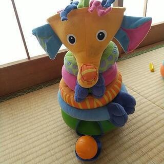 ベビーおもちゃ 音あり 落とし遊び