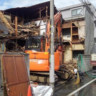 ①ドライバー②解体工　離職率10%未満♪面倒な人間関係ありません！学歴不問！ご応募お待ちしております！！の画像