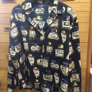 レディース 香水の柄 シャツ