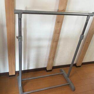 ハンガーラック差し上げます。（ジャンク品）