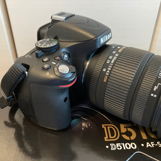 ②Nikon D5100とSIGMAレンズ18-50mm、他の色々セットの画像