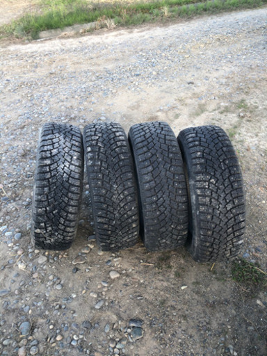 スパイクタイヤ　205 65 15