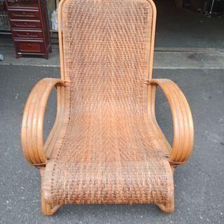 籐製椅子　埃汚れ有　未清掃