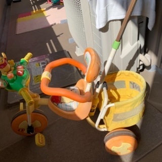 子供用三輪車
