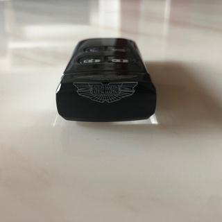 アストンマーチン クリスタルキー