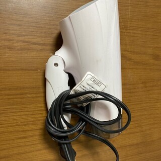 ドライヤー、ティシュボックス、傘立て　28日限定無料業者様歓迎“説明文お読みください”の画像