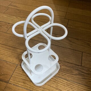 ドライヤー、ティシュボックス、傘立て　28日限定無料業者様歓迎“説明文お読みください”の画像