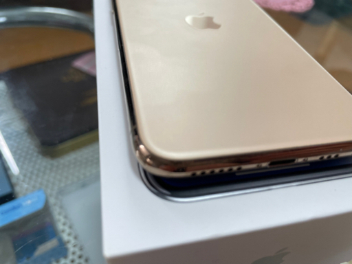 iPhone11pro 64GB ゴールド　