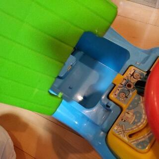 トーマス ハロルド パーシー 手押し車の画像