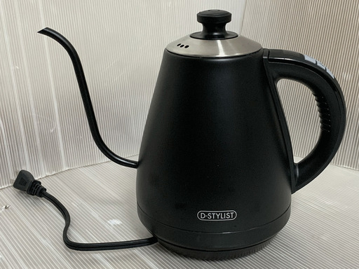 LITHON/ライソン 保温機能付き電気カフェケトル KDKE-10B 1Lを、直接引き取りに来て頂ける方に、1,000円でお譲りいたします。