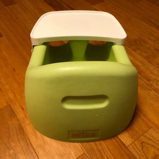 【お取引中】カリブチェア　テーブル付きの画像