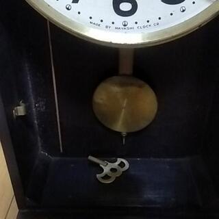 昔の柱時計おまけ付きの画像
