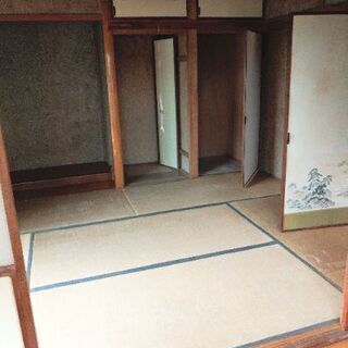 DIY系YouTube等の素材にいかが？　広島県尾道市栗原町ボロ戸建て　初年1年間の家賃月4千円 − 広島県