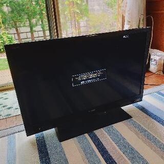 液晶テレビ32型　SHARP AQUOS　3,000円