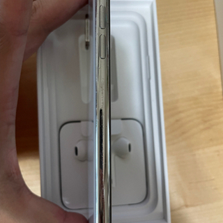 iPhone X 256G シルバーの画像