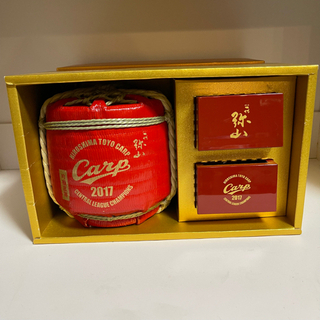 カープ2017年　優勝記念　清酒セットの画像
