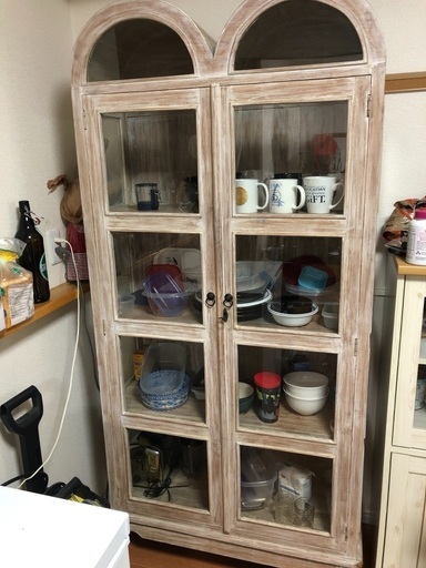 食器棚