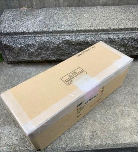 ガーデンライト　庭園灯　LED 100V