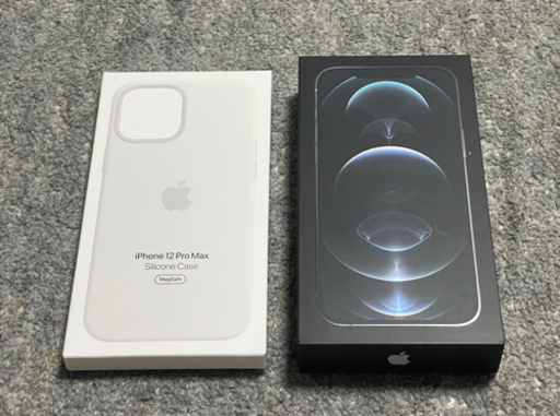 iPhone 12 Pro Max 128GB（ケース等付き）