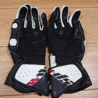 バイクのグローブの画像